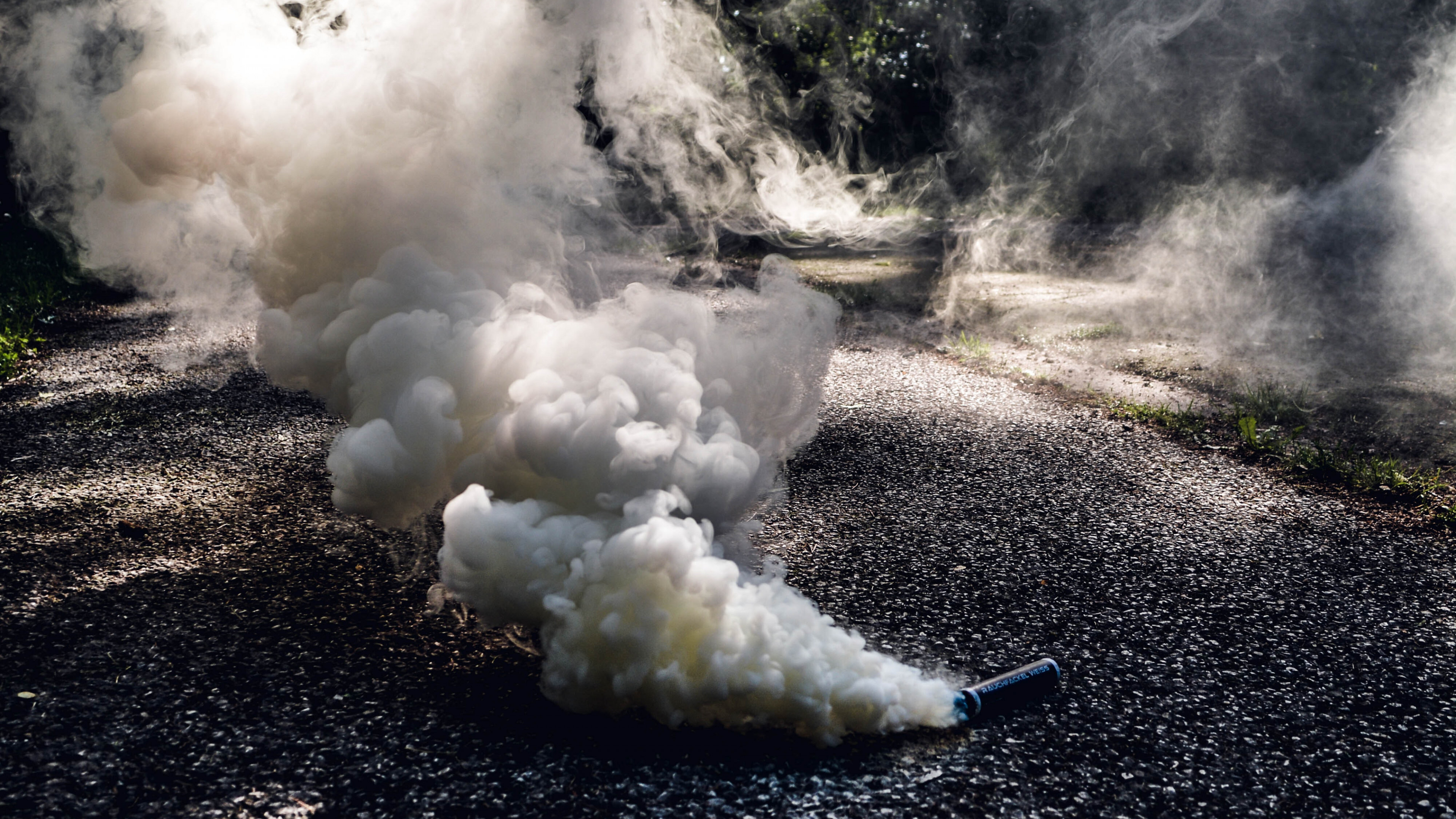 Smoke Grenade 