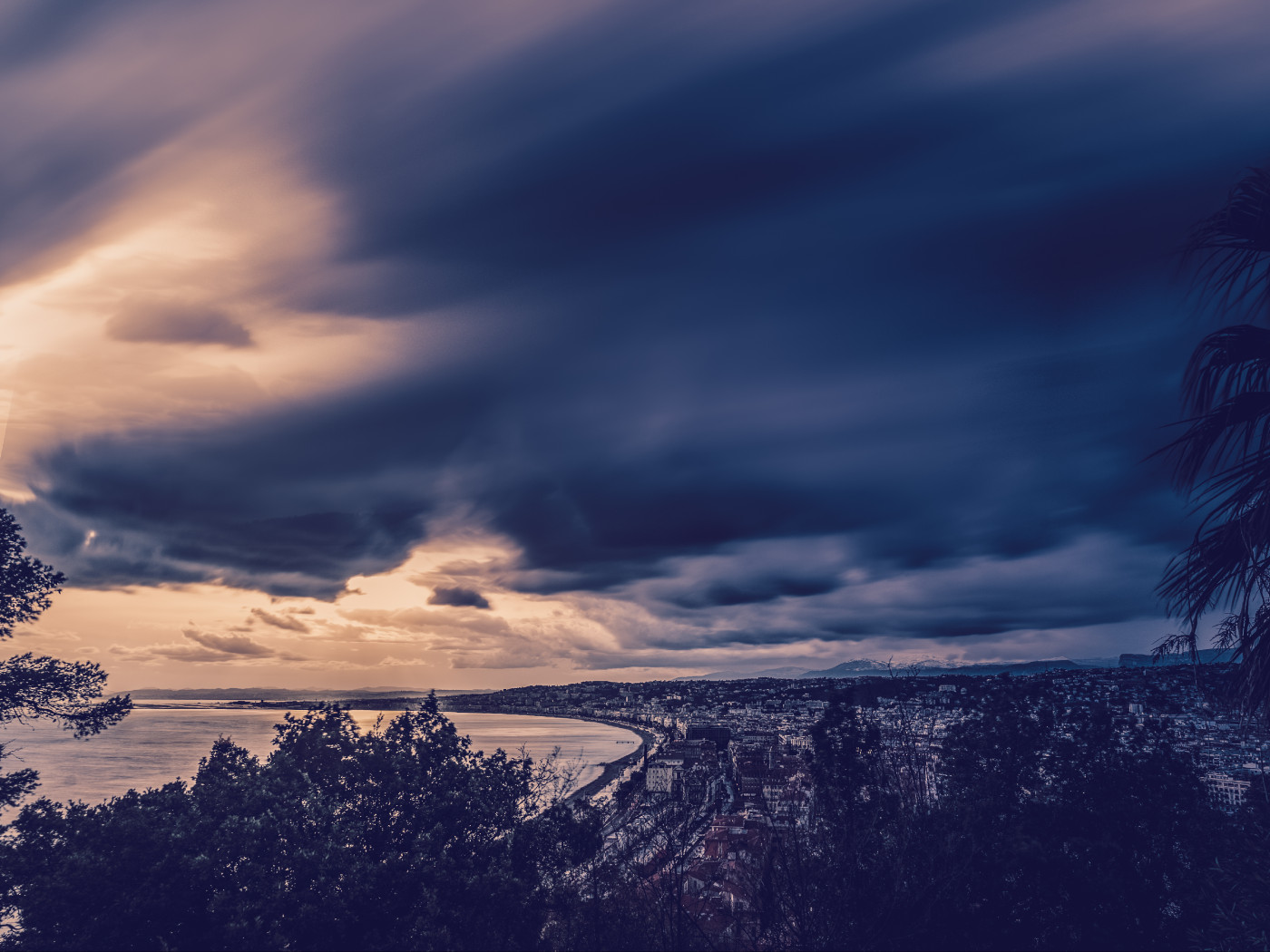 City Beside Sea