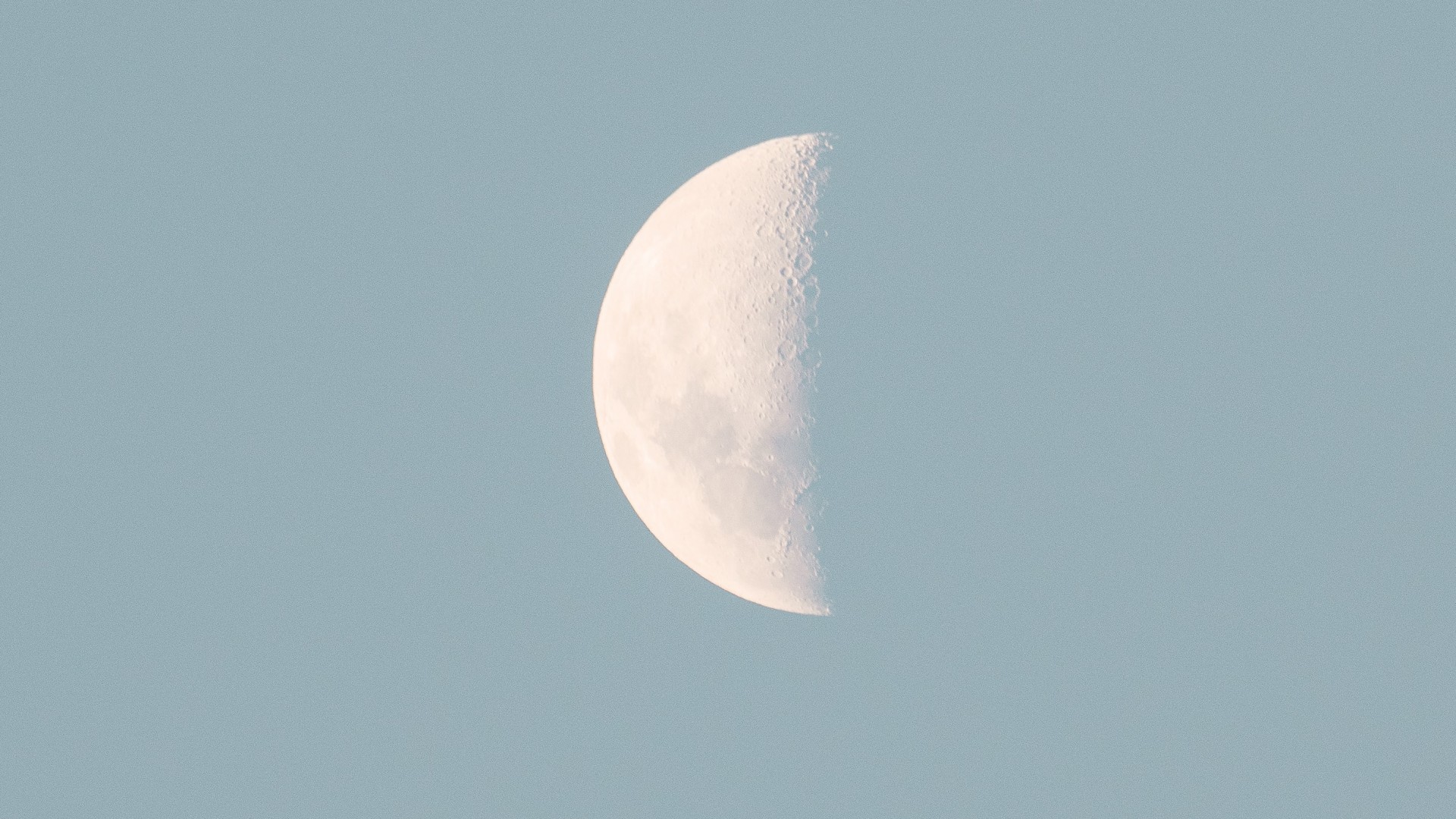 Day moon