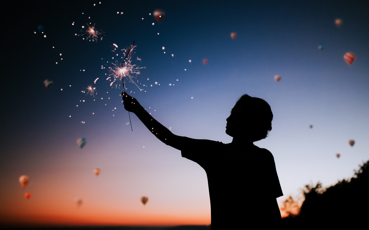 sparkler silhouette
