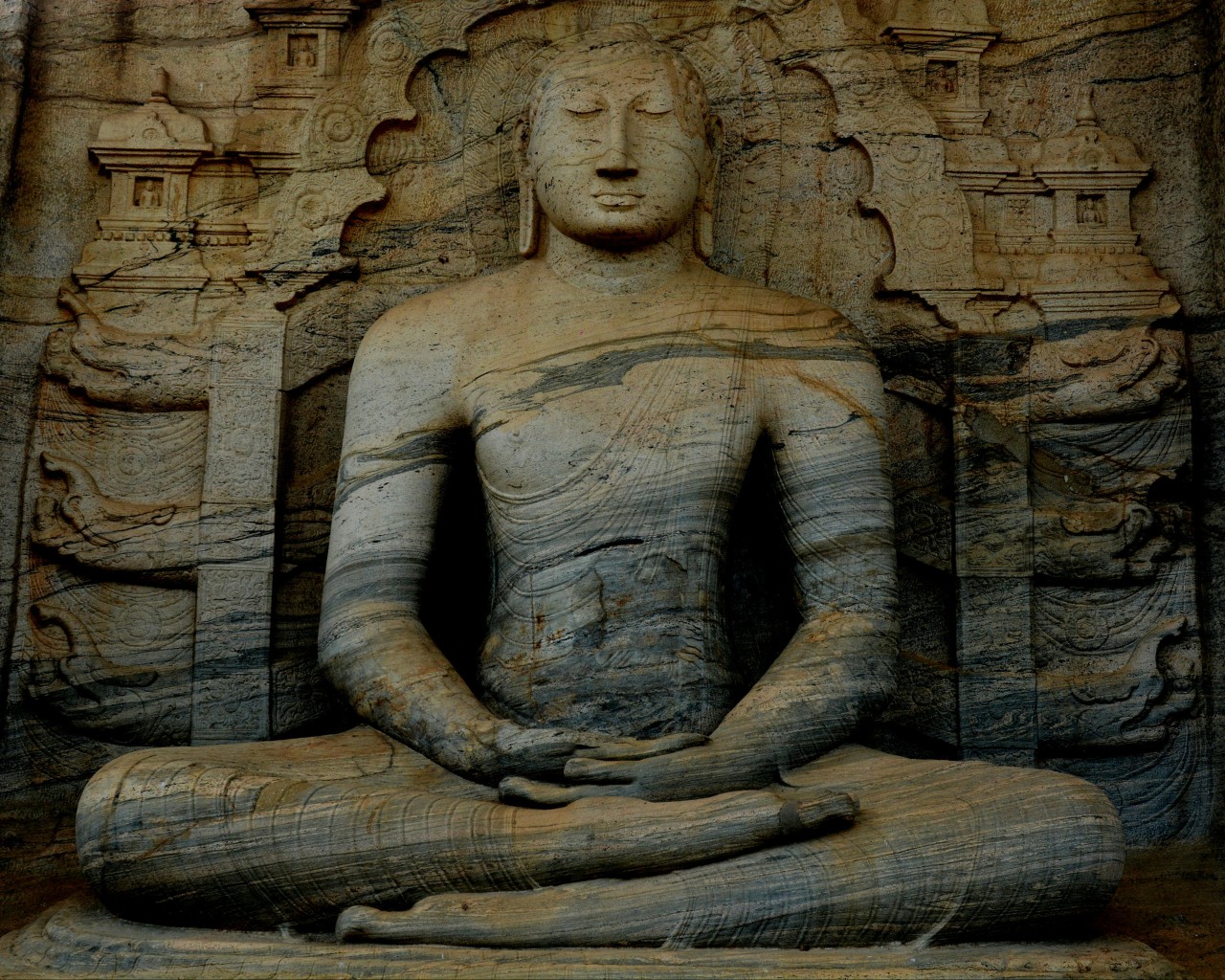 Meditating Buddha Statue