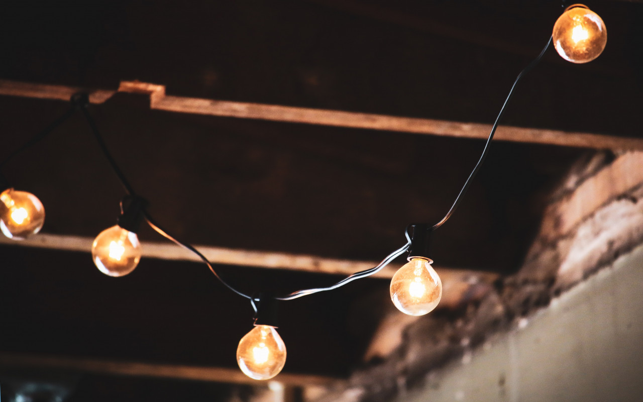Light Bulbs