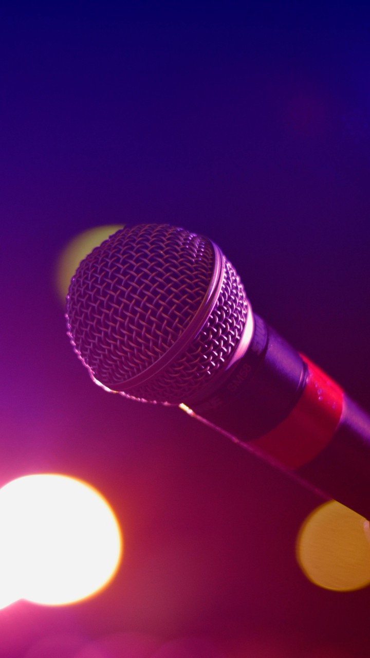 Microphone