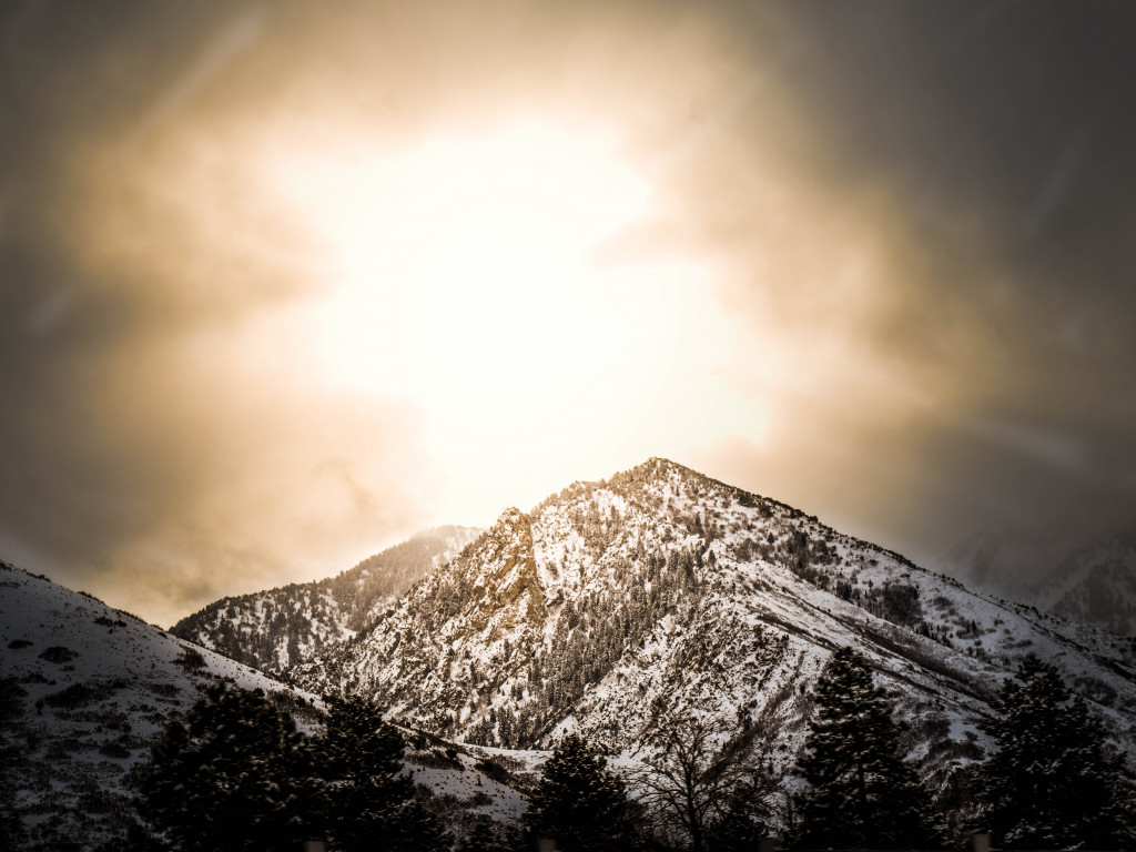 White and Black Mountain