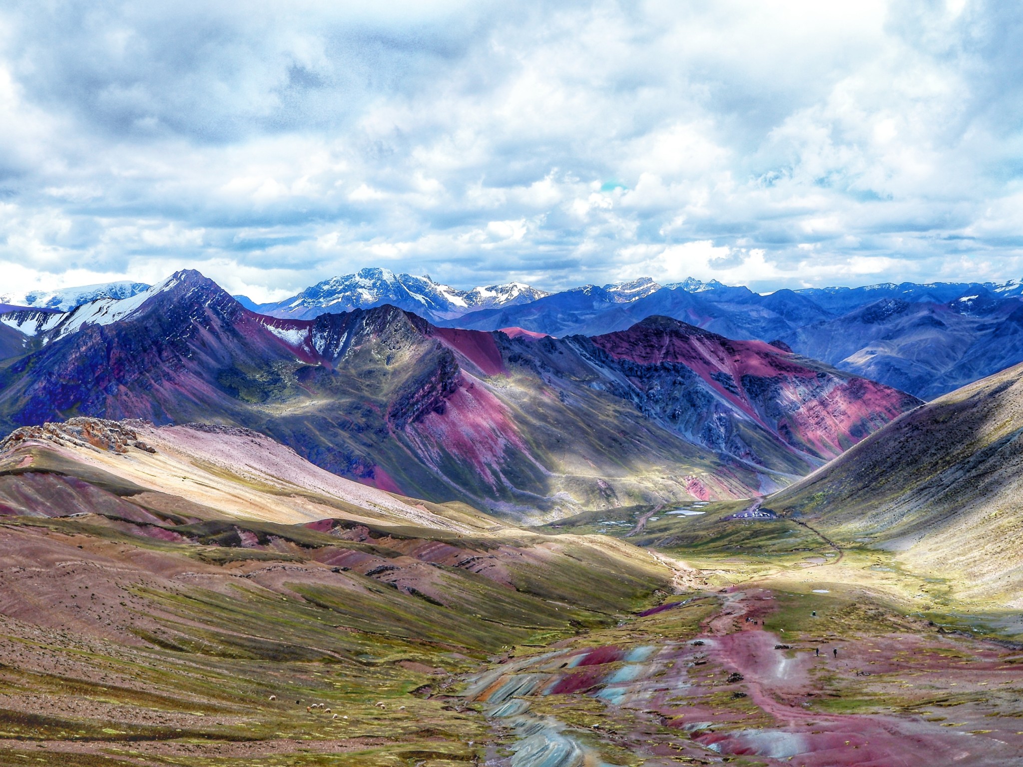 Green and Brown Mountains