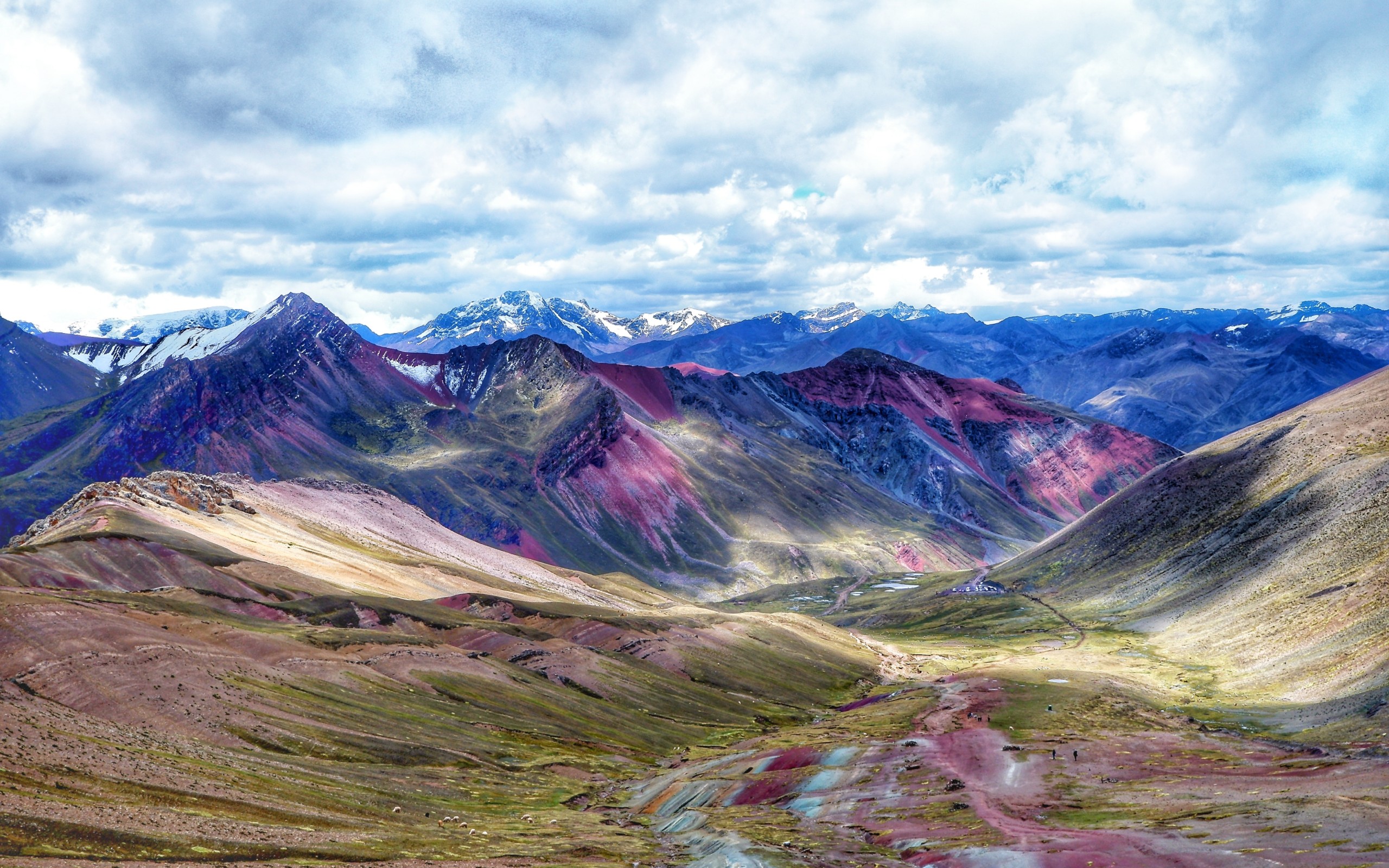 Green and Brown Mountains