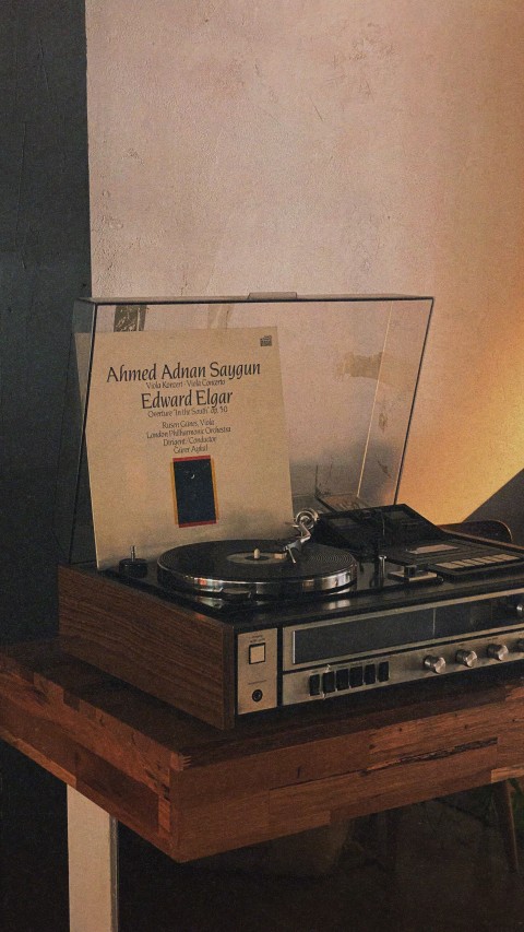 Retro record player